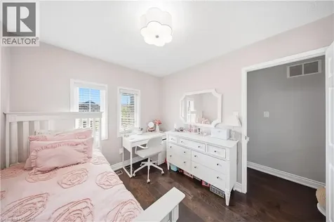 5875 Blue Spruce Avenue Burlington ON L7L 7N7