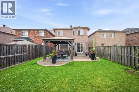 5875 Blue Spruce Avenue Burlington ON L7L 7N7