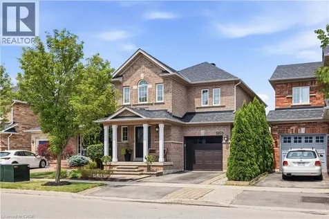 5875 Blue Spruce Avenue Burlington ON L7L 7N7