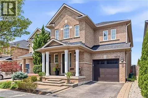 5875 Blue Spruce Avenue Burlington ON L7L 7N7