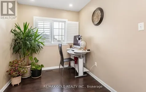 1090 Trudeau Drive Milton (be Beaty) ON L9T 0A3