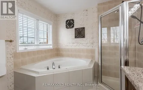 1090 Trudeau Drive Milton (be Beaty) ON L9T 0A3