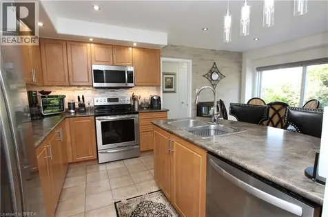 114 Blackburn Drive Brantford ON N3T 6S2