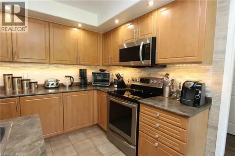 114 Blackburn Drive Brantford ON N3T 6S2
