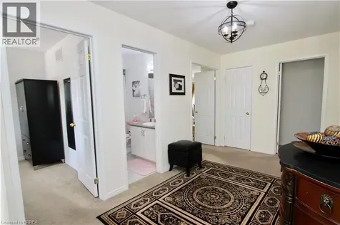 114 Blackburn Drive Brantford ON N3T 6S2