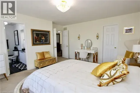 114 Blackburn Drive Brantford ON N3T 6S2