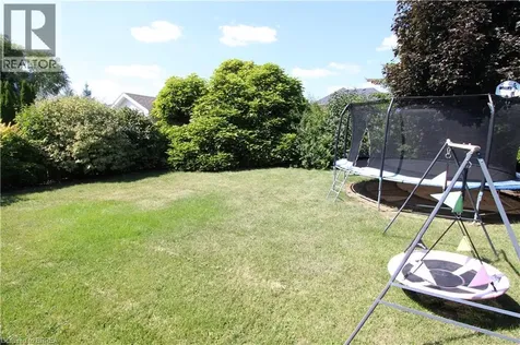 114 Blackburn Drive Brantford ON N3T 6S2