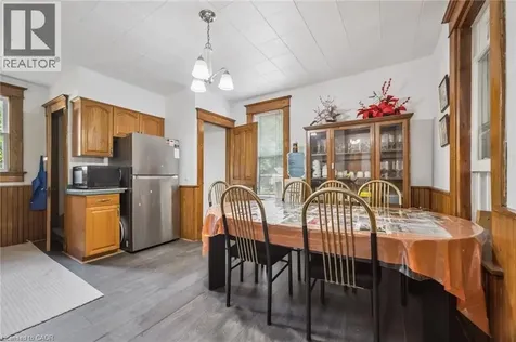 44 Walter Street Kitchener ON N2G 1S1