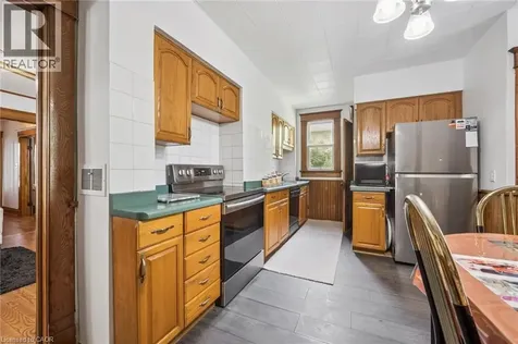 44 Walter Street Kitchener ON N2G 1S1