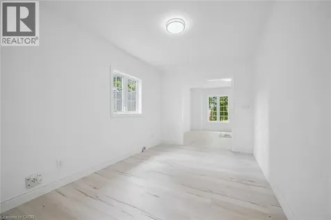 44 Walter Street Kitchener ON N2G 1S1