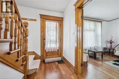 44 Walter Street Kitchener ON N2G 1S1