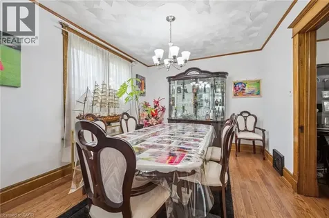 44 Walter Street Kitchener ON N2G 1S1