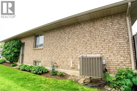 7 Spruce Grove Court Port Dover ON N0A 1N6