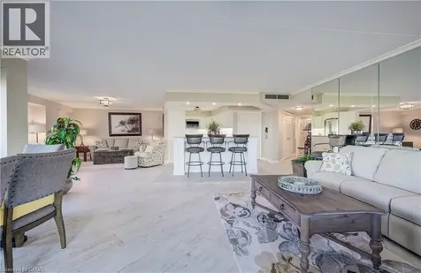 9 Pine Street Grand Bend ON N0M 1T0