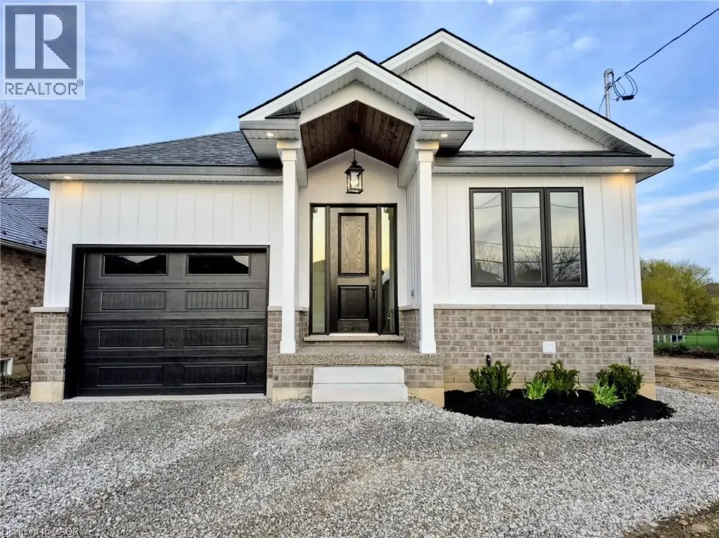 115 Chesley Street Hamilton ON L9C 3V9