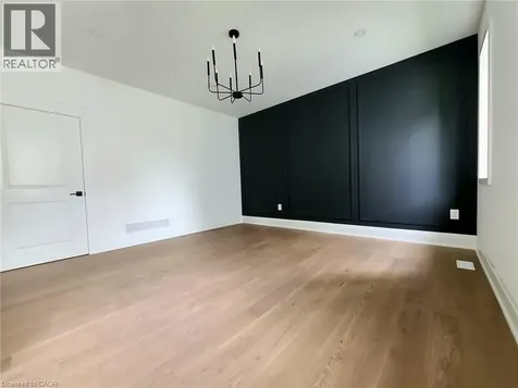 115 Chesley Street Hamilton ON L9C 3V9