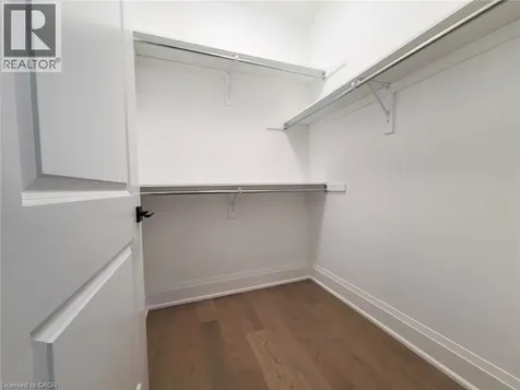 115 Chesley Street Hamilton ON L9C 3V9