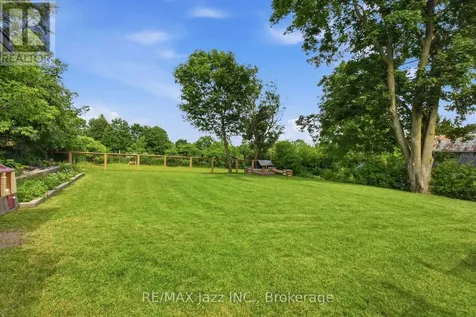 7729 Old Scugog Road Clarington ON L0B 1J0