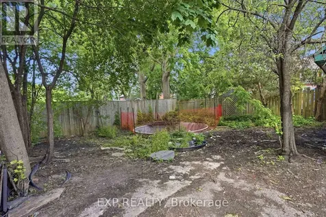 45 Pandora Avenue North Kitchener ON N2H 3C1