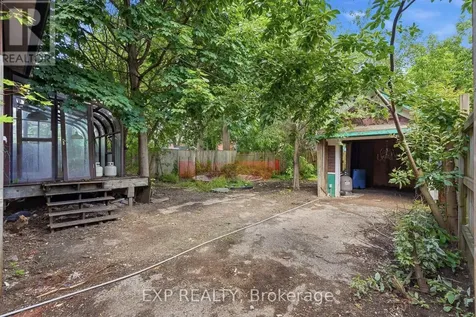 45 Pandora Avenue North Kitchener ON N2H 3C1