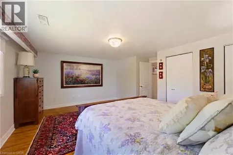4078 Stephanie Street Burlington ON L7L 1X1