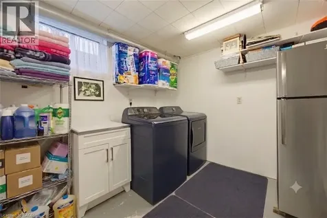 4078 Stephanie Street Burlington ON L7L 1X1