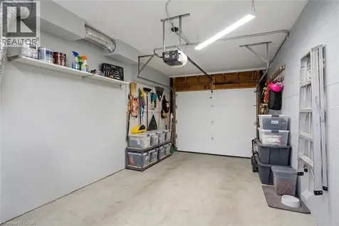 4078 Stephanie Street Burlington ON L7L 1X1