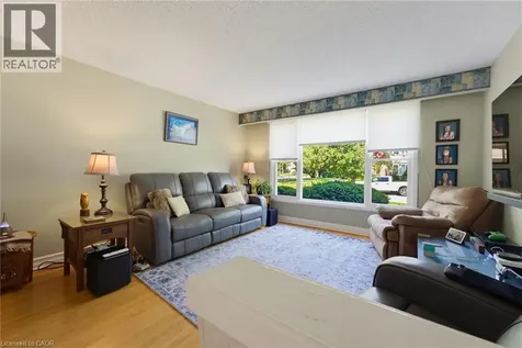 4078 Stephanie Street Burlington ON L7L 1X1