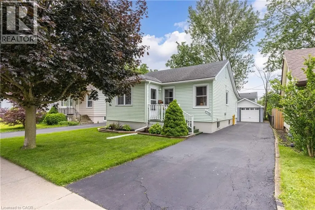 6176 Churchill Street Niagara Falls ON L2G 2X3