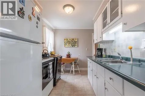 6176 Churchill Street Niagara Falls ON L2G 2X3