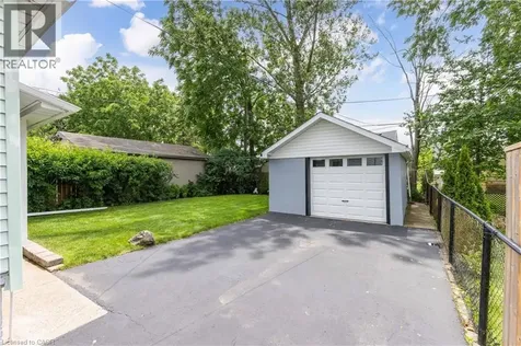 6176 Churchill Street Niagara Falls ON L2G 2X3
