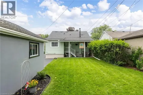6176 Churchill Street Niagara Falls ON L2G 2X3