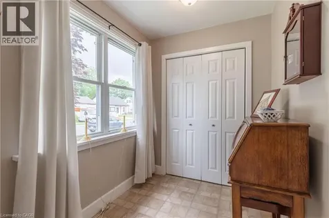 6176 Churchill Street Niagara Falls ON L2G 2X3