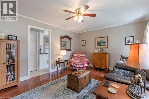 6176 Churchill Street Niagara Falls ON L2G 2X3