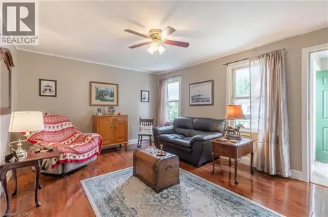 6176 Churchill Street Niagara Falls ON L2G 2X3