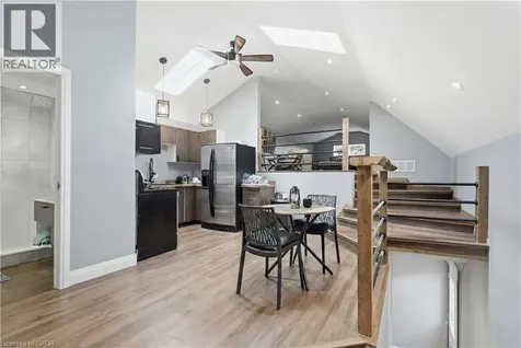 7186 Garner Road Niagara Falls ON L2H 0X7