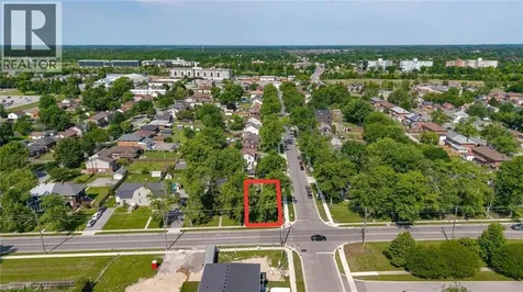 51 Plymouth Road Welland ON L3B 3C5