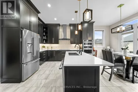 130 Pondcliffe Drive Kitchener ON N2R 0M4