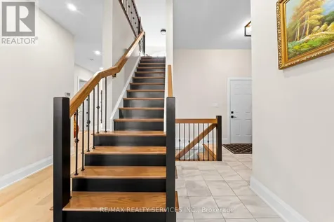130 Pondcliffe Drive Kitchener ON N2R 0M4