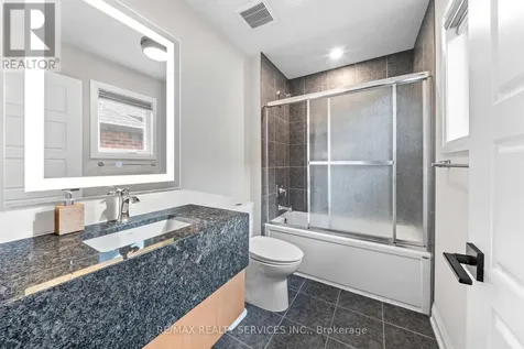 130 Pondcliffe Drive Kitchener ON N2R 0M4