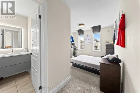 130 Pondcliffe Drive Kitchener ON N2R 0M4