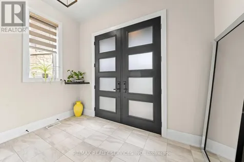 130 Pondcliffe Drive Kitchener ON N2R 0M4