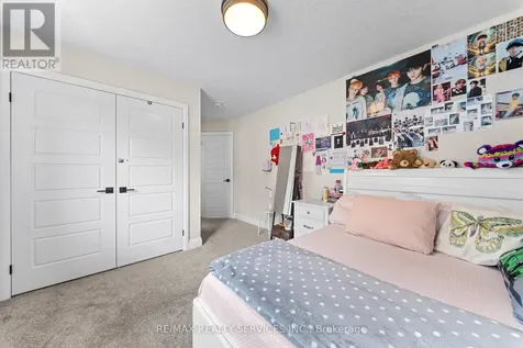 130 Pondcliffe Drive Kitchener ON N2R 0M4