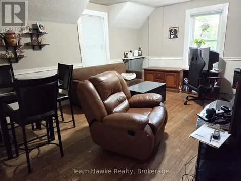 405 Dominion Avenue Midland ON L4R 1P1