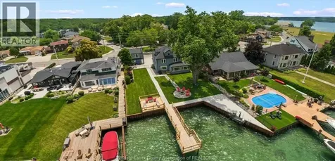 8190 Riverside Drive Windsor ON N8S 1E4