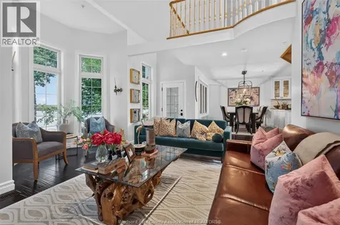 208 Crystal Bay Drive Amherstburg ON N9V 4A6
