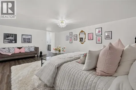 208 Crystal Bay Drive Amherstburg ON N9V 4A6