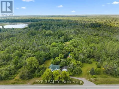 6889 Snake Island Road Ottawa ON K4P 1N2