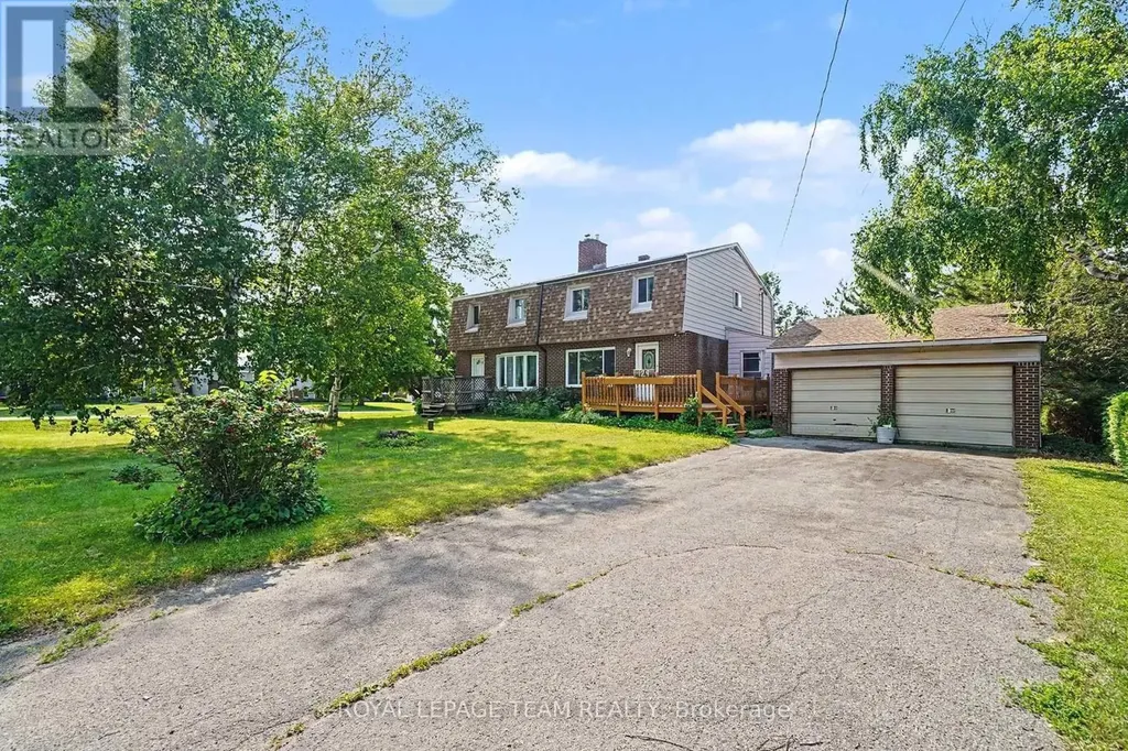 129 Christopher Hamilton Street Ottawa ON K0A 2Z0
