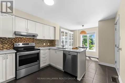 541 Chapman Mills Drive Ottawa ON K2J 5T2